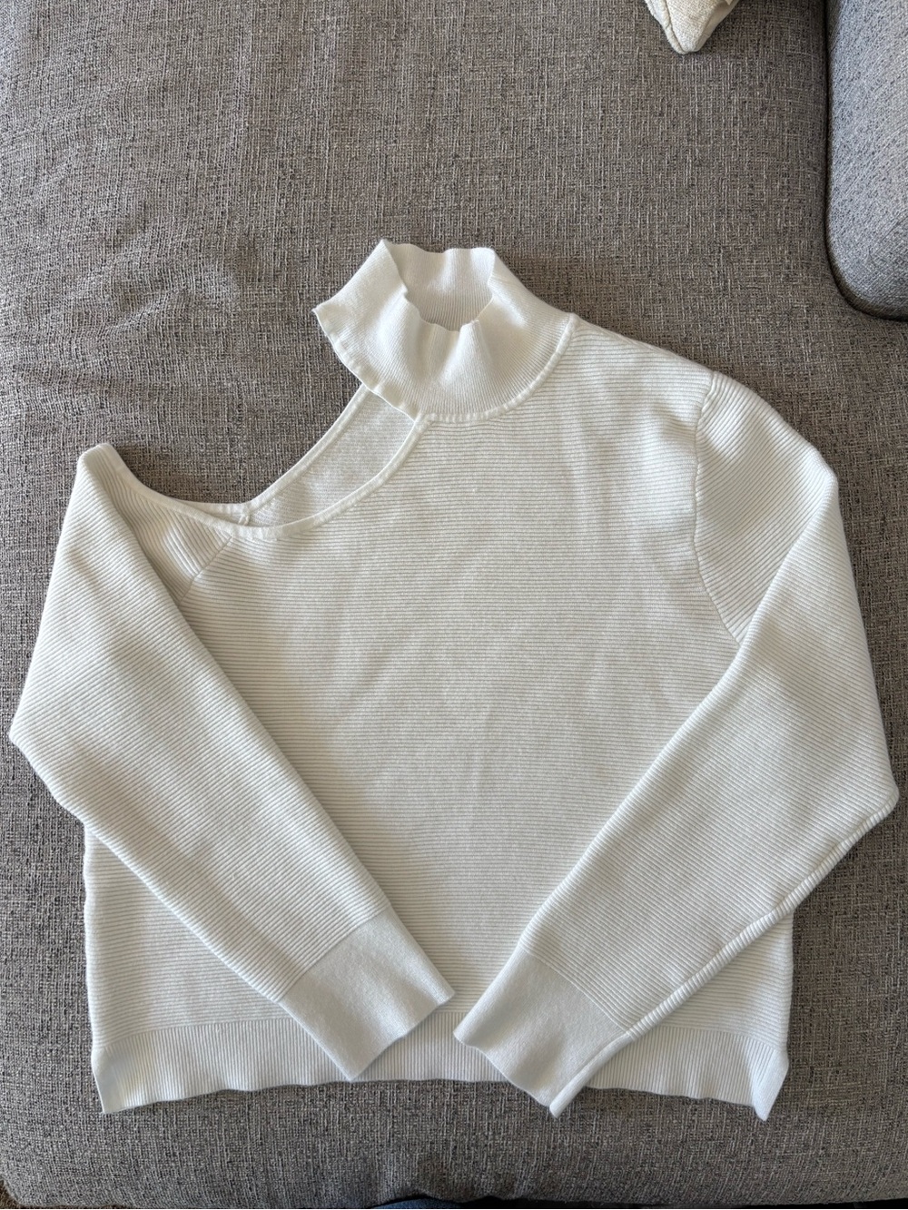Abercrombie & Fitch Cutout Ribbed Mock Neck Sweater